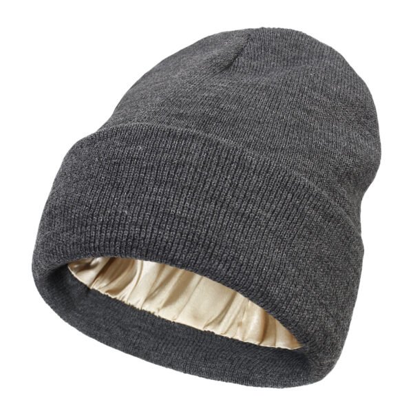 be094f68-8eae-409d-9721-cbf14ef447f7.jpg Satin Lined Knitted Beanie – Warm Hair-Protecting Hat in Multiple Colors